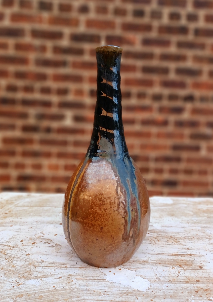 Julia Mann finished pot, kazie wood soda fired, narrow neck vase